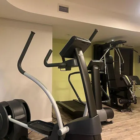 Le Spot Securise Sauna Rooftop لييج