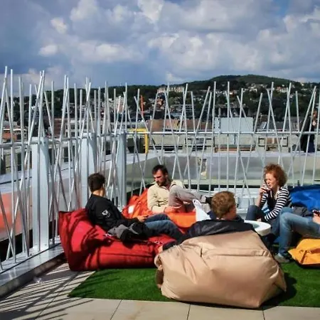 Apartment Le Spot Securise Sauna Rooftop